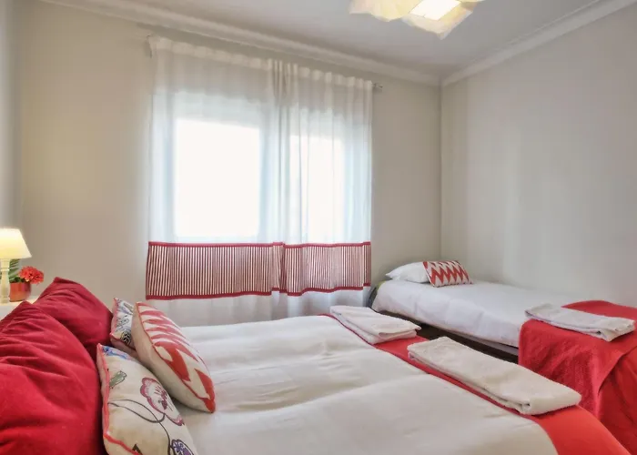 Apollonia 3 By Interhome * Lissabon