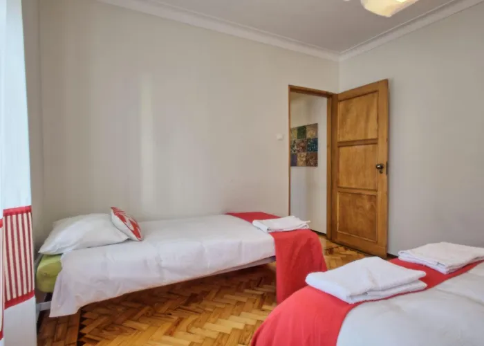 Apollonia 3 By Interhome Lissabon